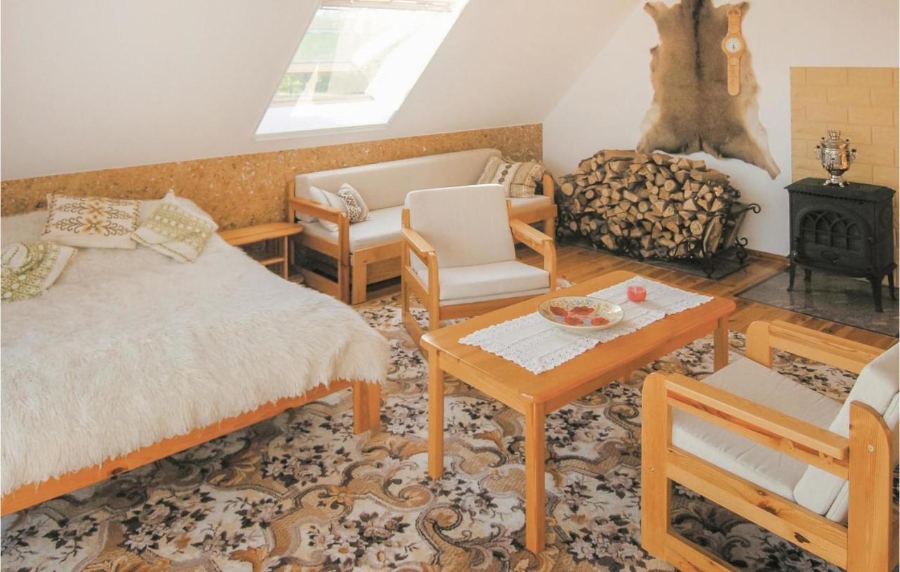 Cozy Apartment In Nowe Warpno With Wifi Exterior foto